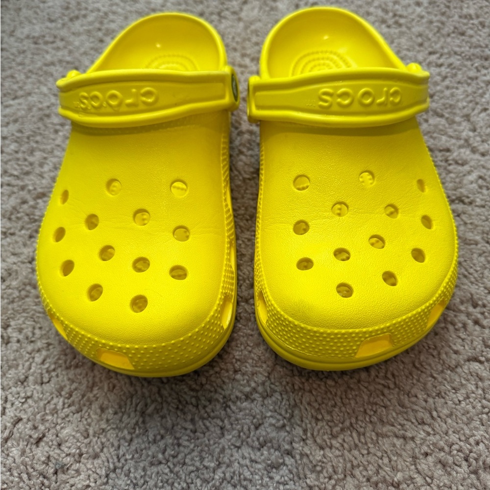 Crocs Womens Yellow Crocs